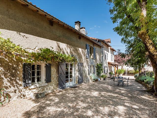 Maison vente à Nontron, Brantôme