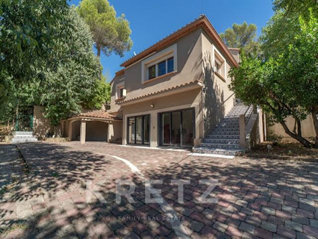 Maison vente à Nîmes, Gard
