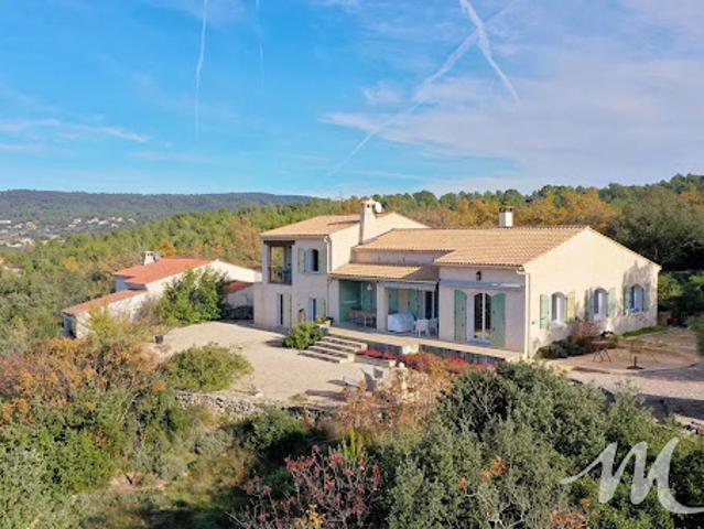 Maison vente à Brignoles, Tavernes