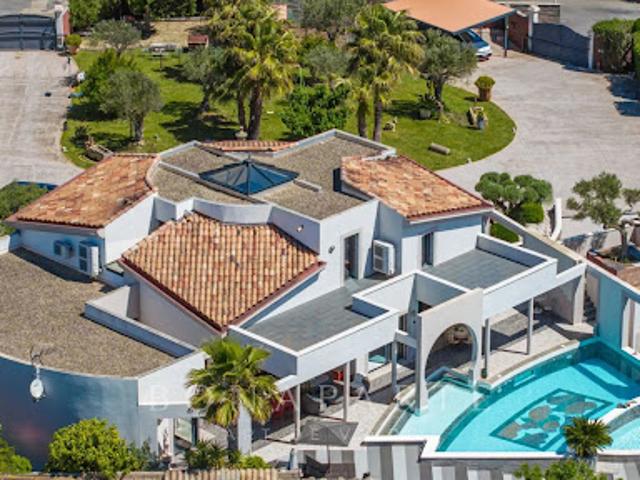 Maison vente à Nîmes