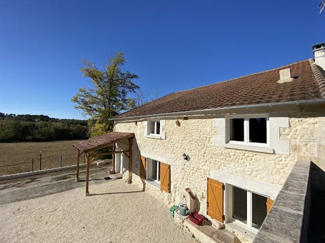 Maison vente à Périgueux, Celles