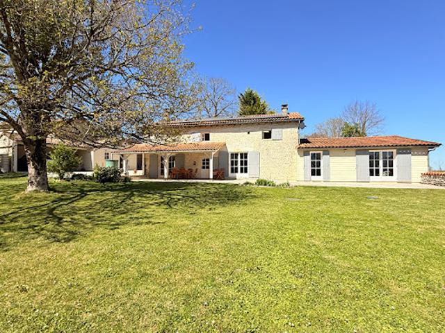 Maison vente à Cognac, Brossac
