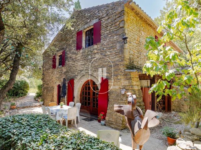 Maison vente à Apt, Lacoste