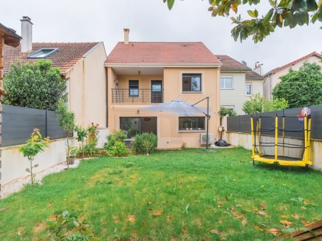 Maison vente à Le Village, Vélizy-Villacoublay