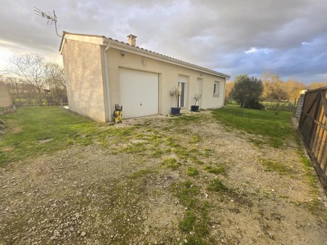Maison vente à Blaye, Campugnan