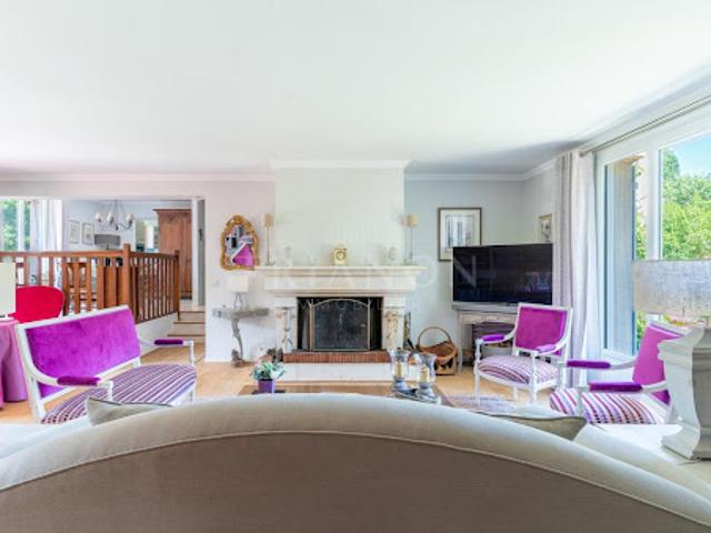 Maison vente à Versailles, Noisy-le-roi