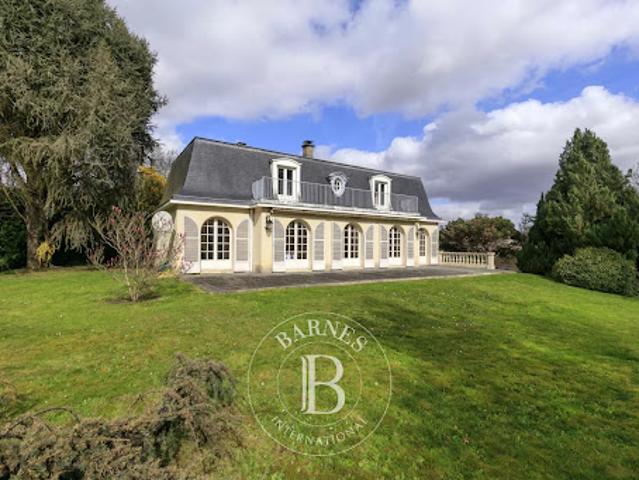 Maison vente à Versailles, Buc