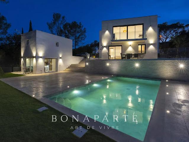 Maison vente à Arrondissement de Draguignan, Saint-raphaël