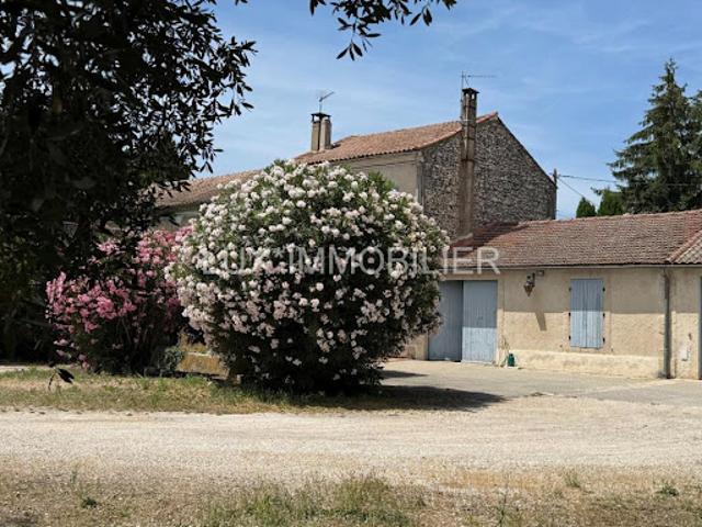 Maison vente à Arles, La Salle Les Alpes