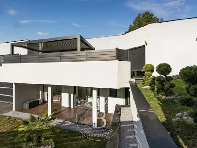 Maison vente à Clermont-Ferrand, Veyre-monton