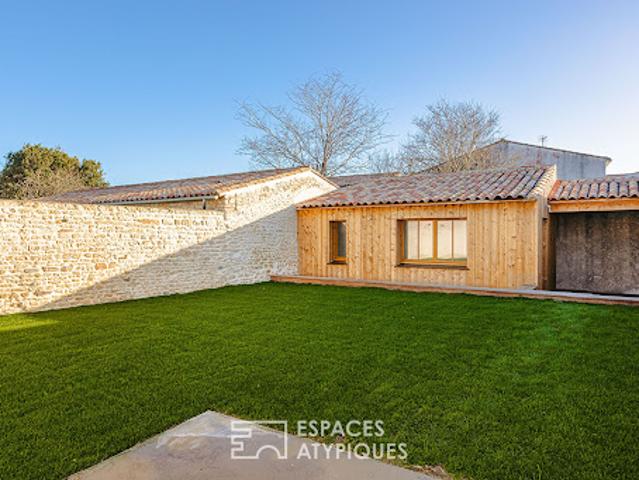 Maison vente à La Rochelle, Loix