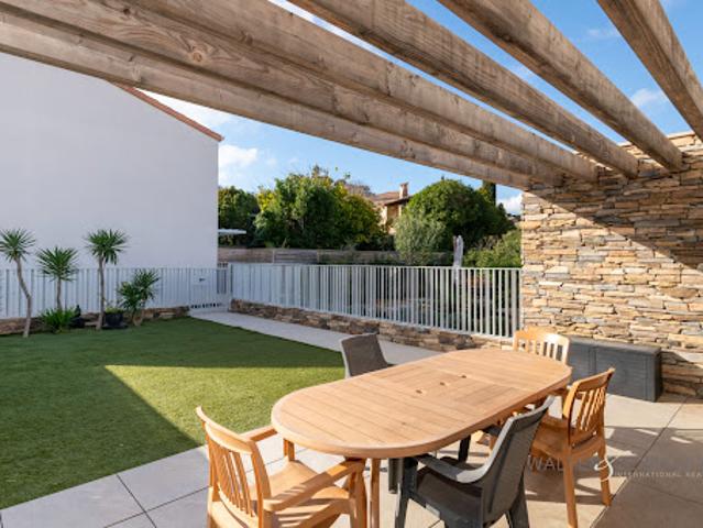 Maison vente à Arrondissement de Toulon, Carqueiranne