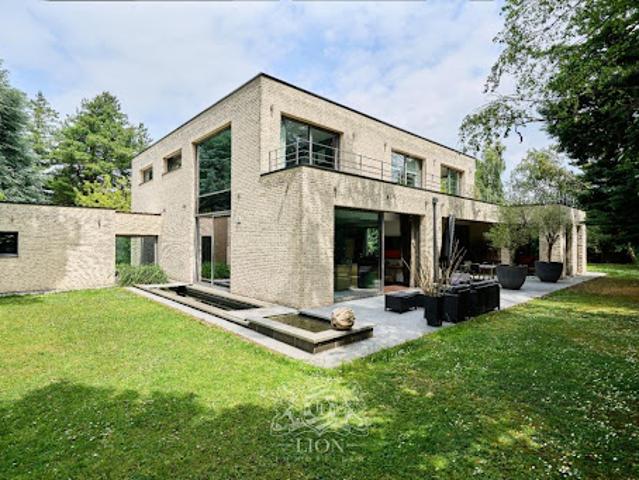 Maison vente à Lille, Mouvaux