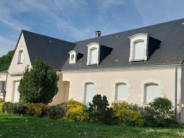 Maison vente à Saint-Amand-Montrond, Contres