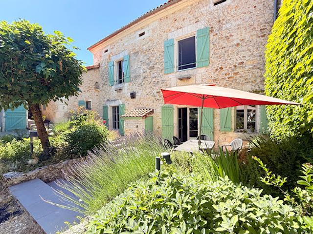 Maison vente à Angoulême, Charras