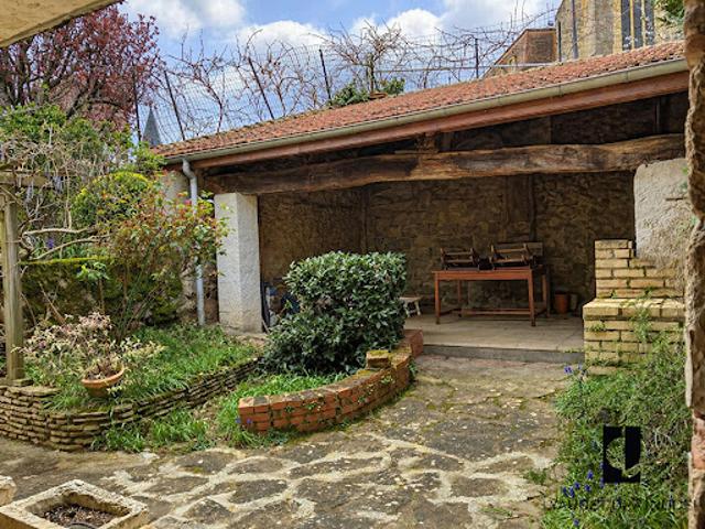 Maison vente à Roanne, Ambierle