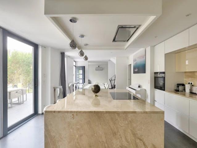 Maison vente à Nanterre, La Garenne-colombes