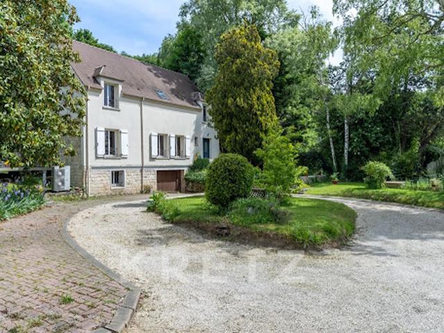 Maison vente à Versailles, Châteaufort