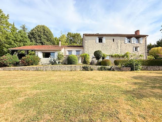 Maison vente à Angoulême, Nouvelle-Aquitaine