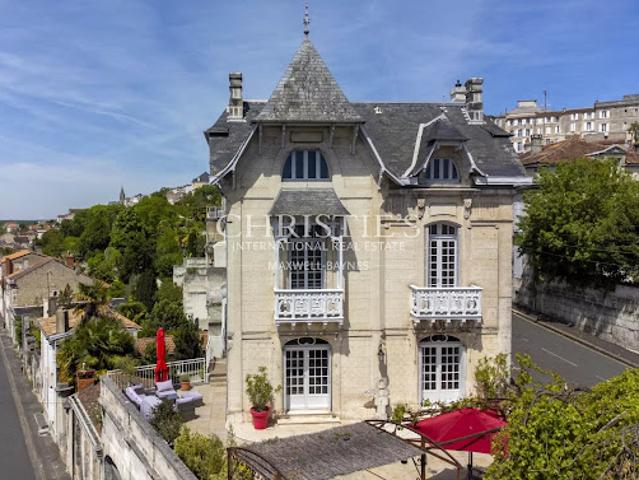 Maison vente à Angoulême, Aignes-et-puypéroux