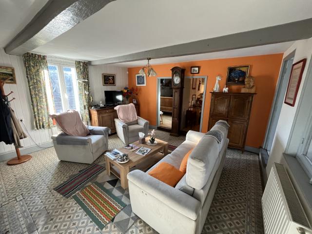 Maison vente à Abbeville, Maisnières