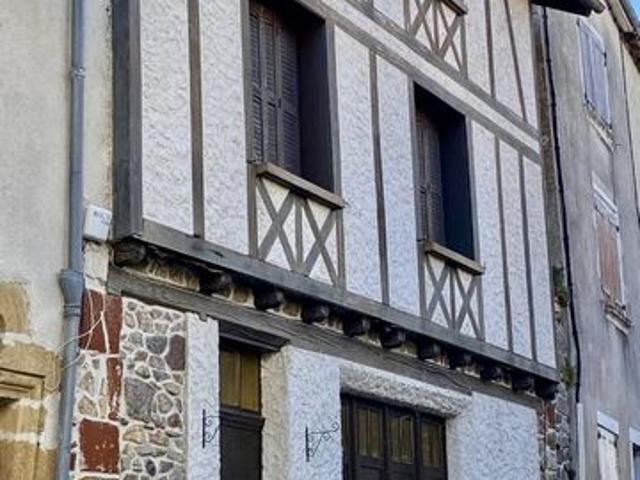 Maison vente à Montmorillon, Availles-limouzine