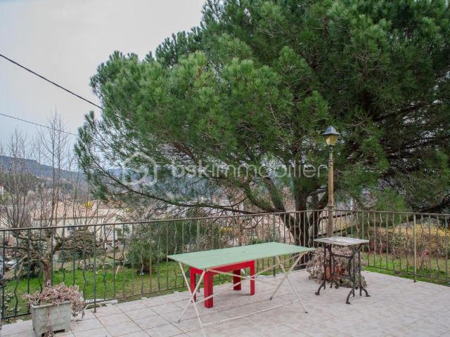 Maison vente à Mas du Bosc, Largentière