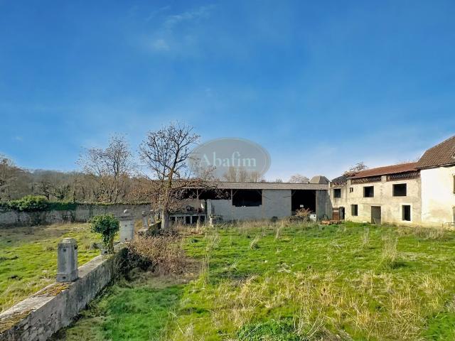 Ferme vente à Bagnères-de-Bigorre, Montgaillard
