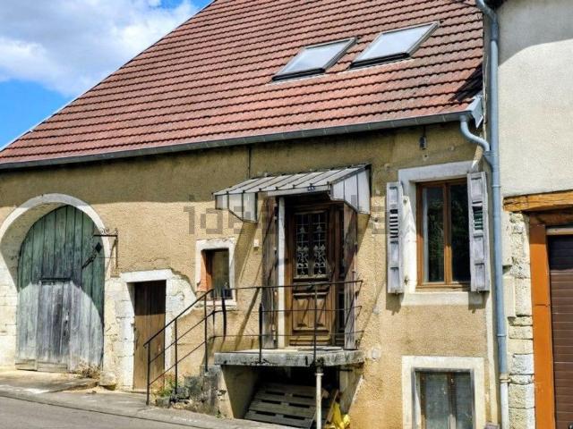 Maison vente à Avrigney, Avrigney-Virey