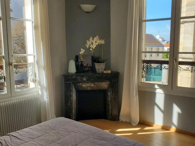 Maison vente à Porte d'En Bas, Bagneux