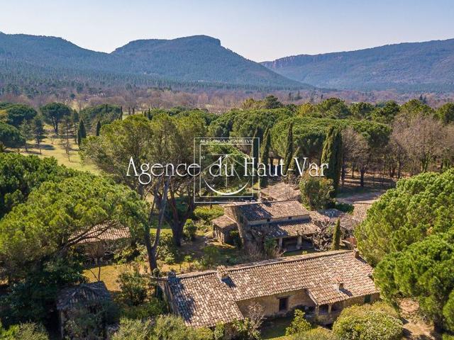 Maison vente à Font Couverte, Bagnols-en-Forêt
