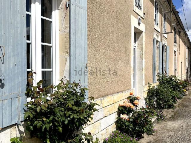 Maison vente à Sainte-Radegonde, Baignes-Sainte-Radegonde