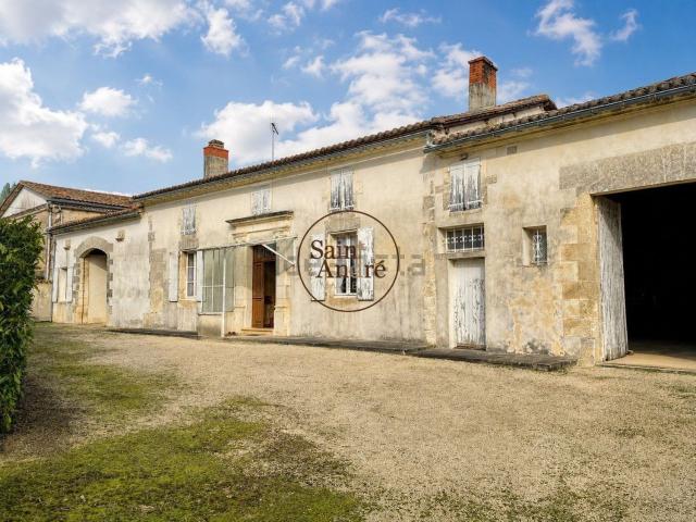 Maison vente à Les Bourdeix, Balzac