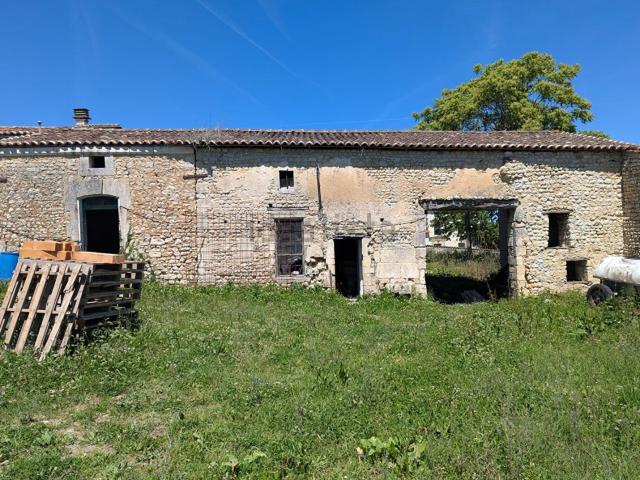Maison vente à Les Labbés, Balzac