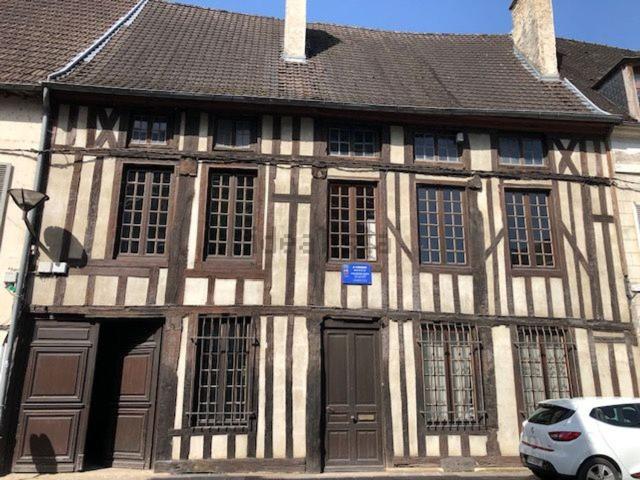 Maison vente à Bar-sur-Seine, Aube