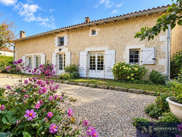 Maison vente à Barbezieux, Barbezieux-Saint-Hilaire