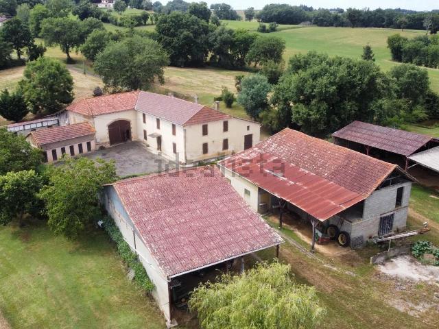 Maison vente à Bassoues, Gers