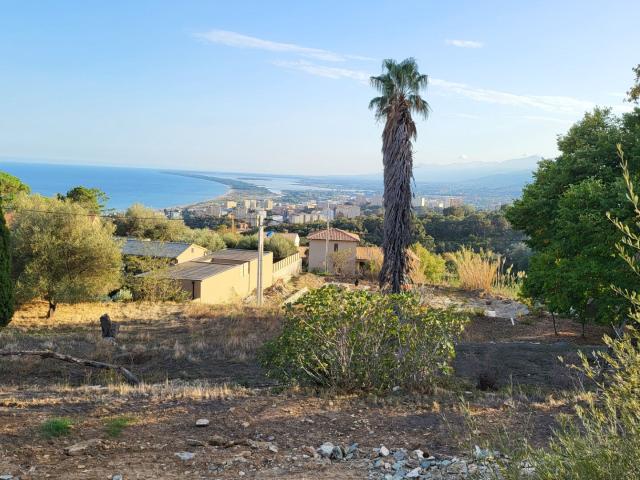 Maison vente à Bastia, San-martino-di-lota