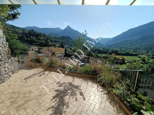 Maison vente à Bayons