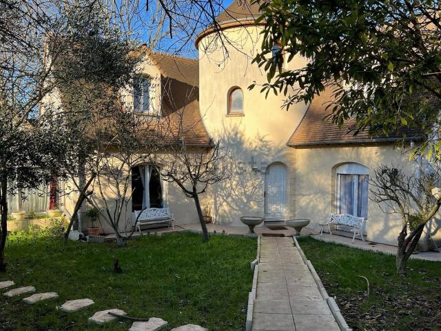 Maison vente à Les Montgiberts, Bazemont