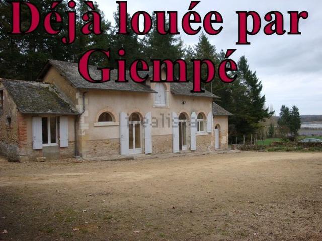 Maison location à Bazouges-sur-le-Loir, Bazouges Cré sur Loir