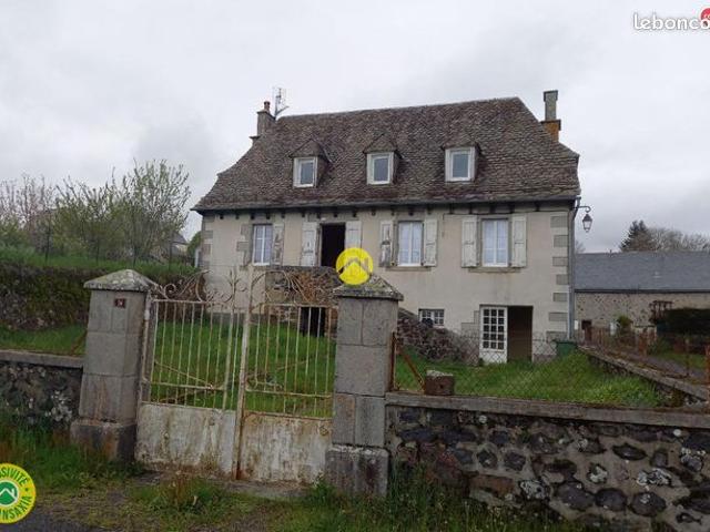 Maison vente à Saint-Flour, Pierrefort