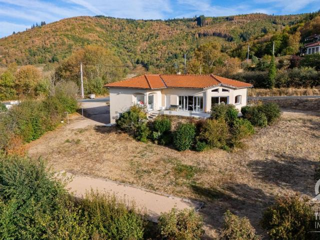 Maison vente à Le Molard, Beaujeu