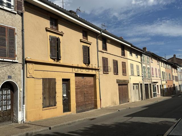 Maison vente à Les Étoux, Beaujeu