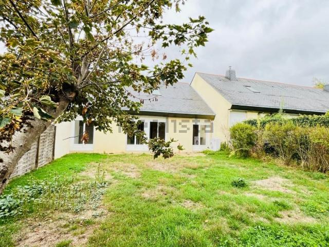 Maison vente à Bourg, Bécon-les-Granits