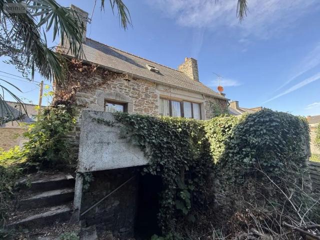 Maison vente à Gwenezhan, Bégard