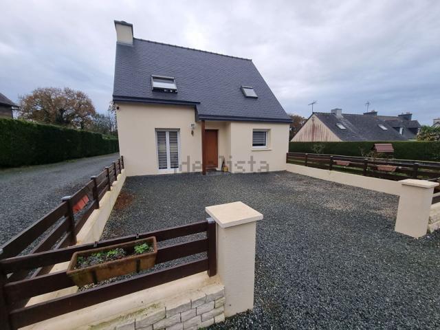 Maison vente à Botlézan, Bégard