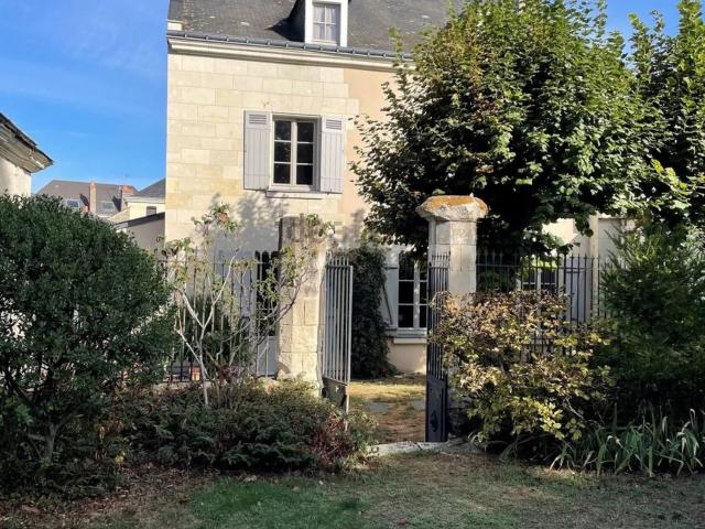 Maison vente à Brézé, Bellevigne-les-Châteaux