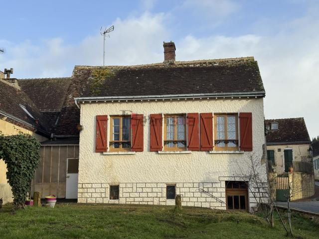 Maison vente à Le Reclos, Bellou-le-Trichard