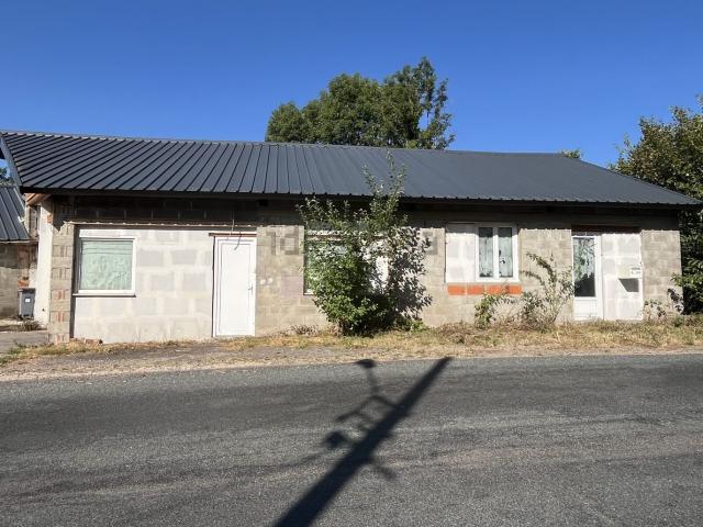 Maison vente à Batty, Belmont-de-la-Loire